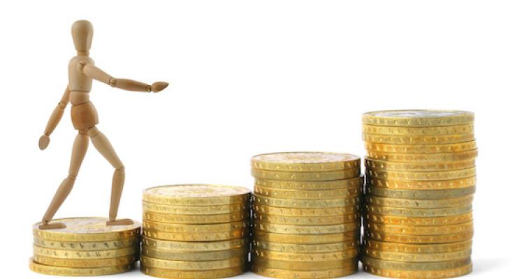 Igualdad laboral - Decisiones del FROB - Finanzas nacionales  e internacionales