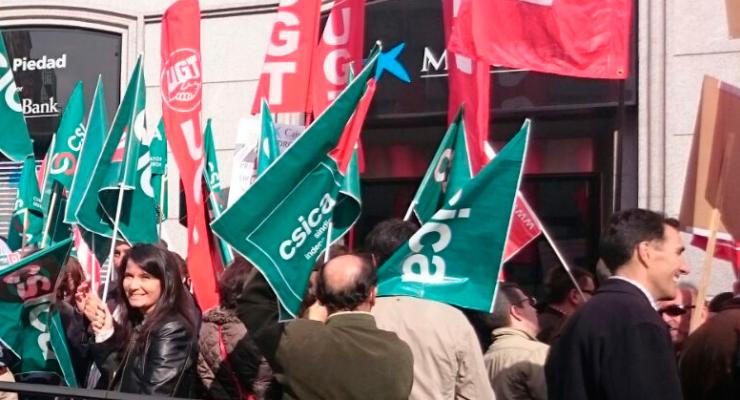 Nos movilizamos por un Convenio justo - Cierre de oficinas y despidos - Fichajes