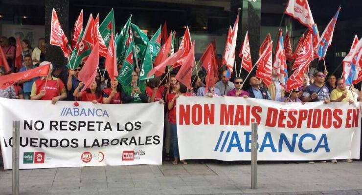 Peticin a De Guindos - Oposicin a los EREs en Liberbank, Catalunya Banc y Abanca - Concurso Fundacin DEAS